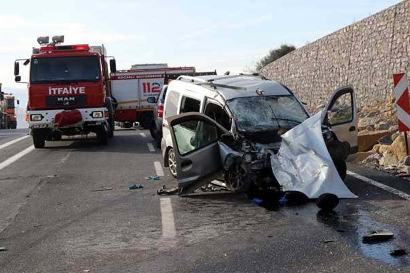 Kocaeli'de kaza: 4 yaralı 